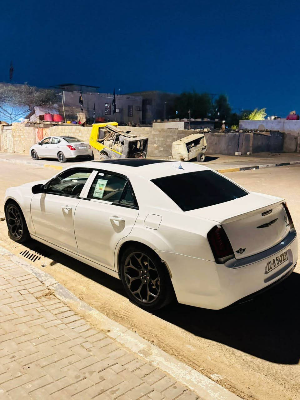 اليصره القبله ***********سياره بيهه بس جاملق والبنيد مقسم والباقي كفاله شط العرب, البصرة
