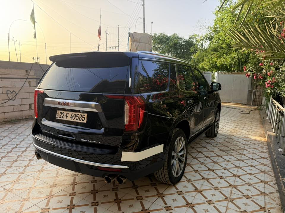 السلام عليكم 
للبيع 
‏GMC يوكن دينالي 2021 
قطعه جديدة من عشاق Gmc 
سيارة مغلفة ppf
دنلي فخامة بكل معنى الكلمة
اللون: اسود BLACK
مكينة 8 سلندر 6200
عداد المسافات: 120 الف كيلو متر
المواصفات: خليجي
رقم أربيل بسمنا 
فول مواصفات ١/١
مكفوله كفالة عامة من جميع النواحي 
بانوراما
جكات
كراسي جلد اصلي(عسلي)
كراسي اثنين كهرباء
كراسي هزاز(عند اقتراب السيارة من اي شي)
كراسي خزن(ميموري)
كراسي(تدفئة+تبريد)
كراسي خلفية تدفئة
تبريد خلفي شاشة
شحن الهاتف لاسلكياً
عدادات شاشة ديجيتال
رادار
تحديد مسار
كروس سرعة
داتا شو DATA SHOW
نظام AUTO START
هاندبريك دكمة AUTO HOLD
نظام DETECT OFF
نظام مانع انحدار
٦كامرات ٣٦٠ درجة
خمس بصمات
فول تحكم استيرن(جهتين امامي+جهتين خلفي)
استيرن كهرباء
استيرن تدفئة
دوسة كهربائية
صندوك كهرباء (شفط)
دبل حساس (امامي+خلفي)
مانع تزحلق
فور ويل
شاشة امامية كبيرة اصلية تدعم ابل كار بلي واندرويد اوتو
شاشات خلفية اصلية
تشغيل عن بعد
اشارة بالمري
مري كهرباء(شفط)
#نقطة_عمياء
لايت عدسة زنون(عالي+ناصي)
لد أمامي خلفي 
وباقي مواصفات الدنلي معروفه
مكفوله كفاله عامة من جميع النواحي                             
للأ ستفسار الاتصال ع الرقم التالي ***********
