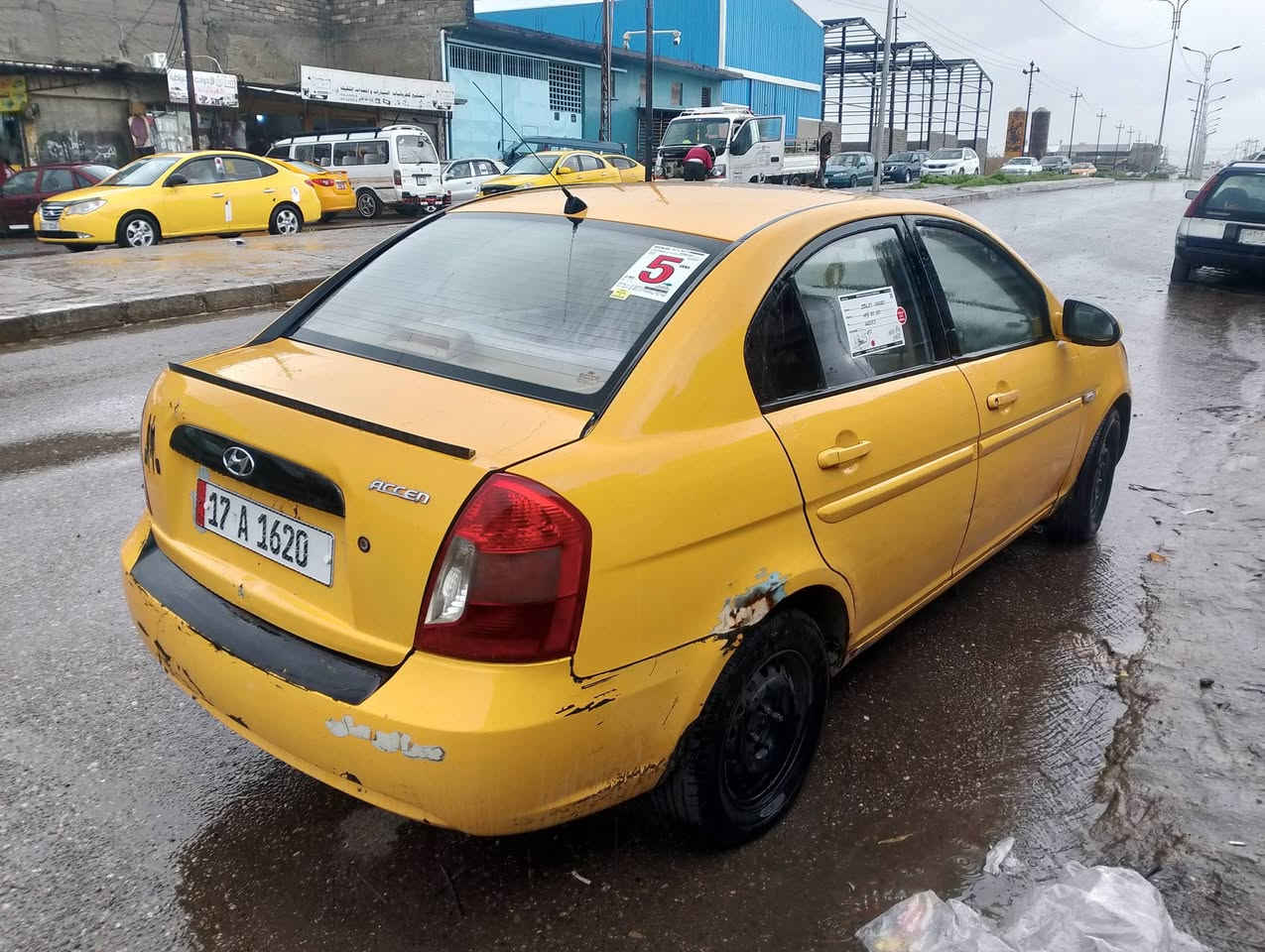 السلام عليكم اكسنت موديل 2007 فول عادي بدون ضرر شرط التحويل سنويه ل2030 محرك16 شرط وكير شرط قبل اسبوع شادهن طخم شرط سيراه سكف تكم دوسات حوض الغود كلو شرط بدون ضرر السعر 76 وبي مجال قليل ترهم مراوس بصفره 
***********
***********
