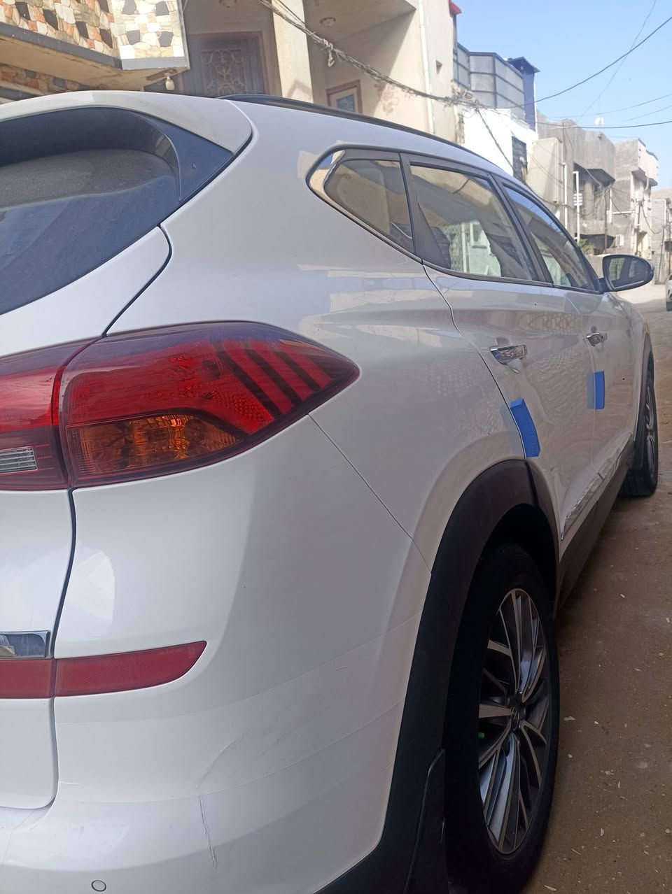 سلام عليكم توسان مديل 2020 رقم بغداد الجديد بسمي مداور أي وقت سنويه لل2030 هزه جديده سياره كفاله عامه فقط بارد بصيط سياره فول واحد ع واحد ميحتاج اذكر موصفات فول للخير شركه الكاصد سياره جلد بلادي إني مدوشمه ماشيه 85 كفاله كير ومكينه وحداديه وتبريد وتخم تاير كله جديد مابيه نقص برغي مكاني كربلاء السعر 218وبيه مجال بصيط *********** فقط تصال ممتواجد ع فيس
