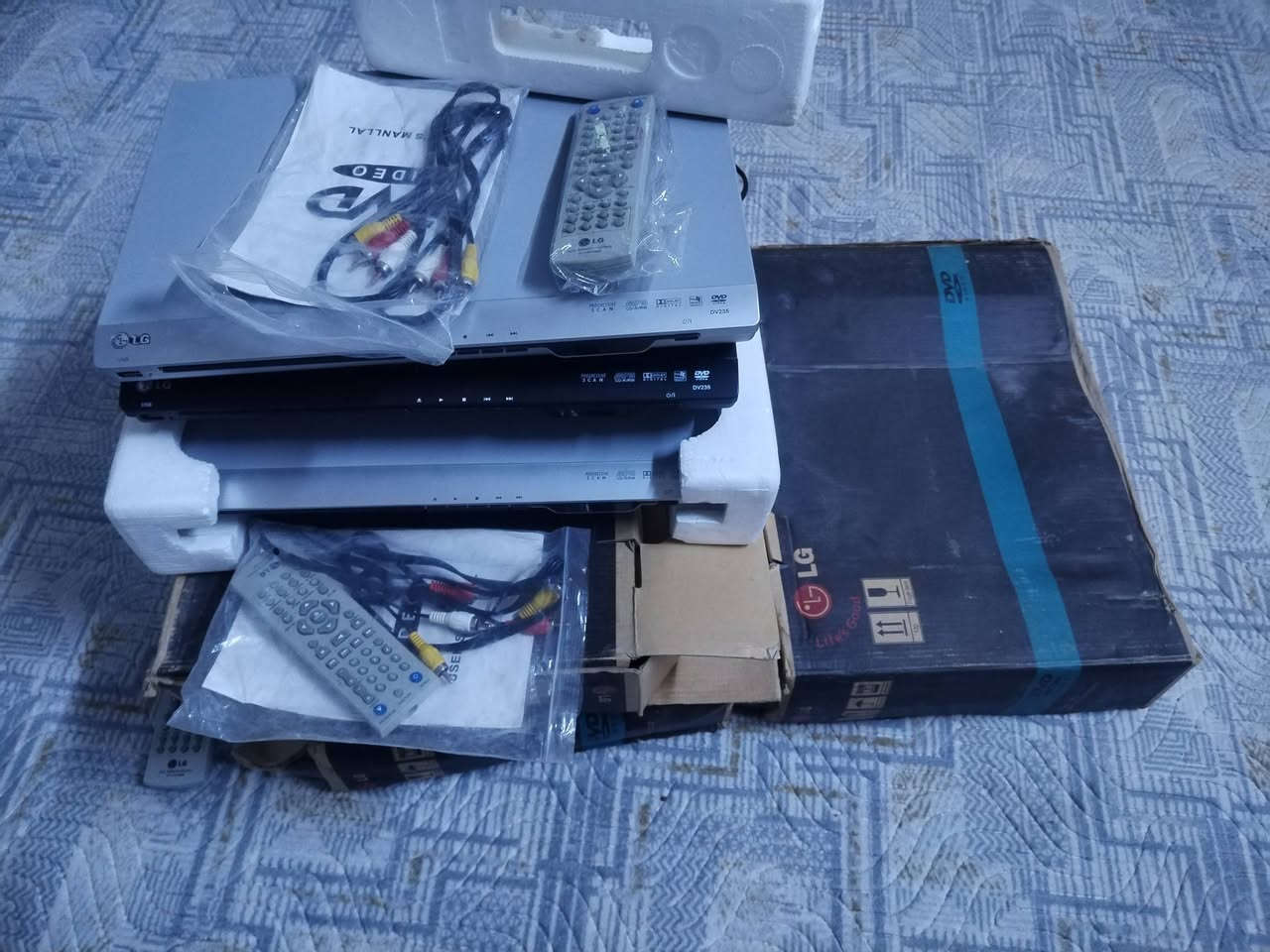 شلعه كلهم ينباعون ٣ قطع دفدي جديد كهرباء سعر ٣٥ اي استفسار خاص غير متواجد بل تعليقات


**إذا كنت صاحب هذا الإعلان وتريد حذفه لأي سبب، رجاءا أرسل رسالة إلى الدعم الفني**