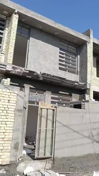 بيت للبيع قطاع سته مقابيل مدارس المستوصف مال عماري شارع الرئيسي مال 77...