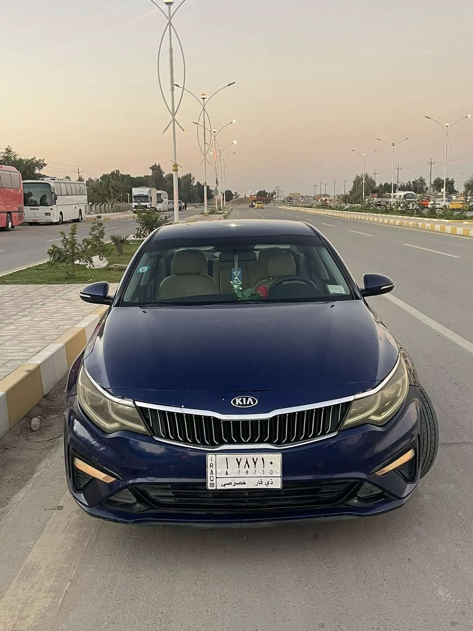 السلام عليكم
كيا اوبتما 2020  اللون نيلي رقم ذي قار 

واد امريكي 

مكينة 2400 gdi 

ماشية 67 ميل

حادثها بنيد تبديل صور الحادث على الخاص 

وبارد بالباب الخلفي جهة السائق اثرد دحجه بسيطه 

نظيفه السياره وتبديل دهن احسن نوعية 

السعر 138 المكان الناصرية 

رقم ***********
