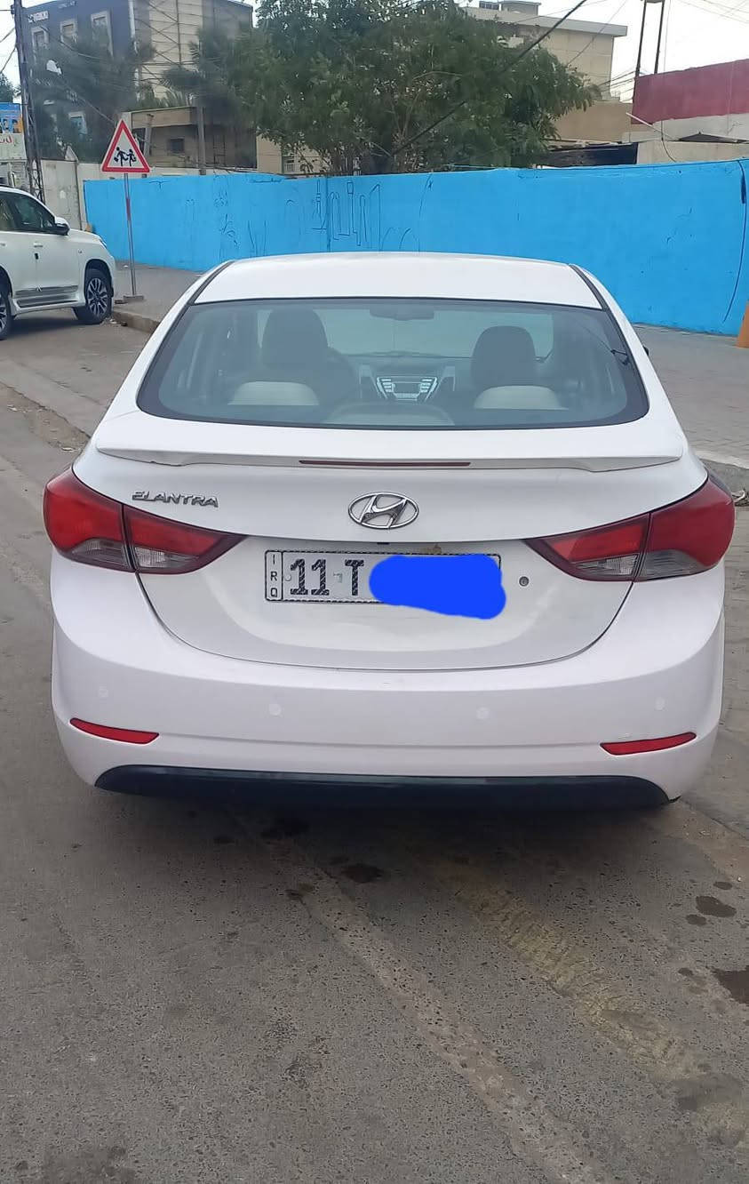 السلام عليكم النتره 2015خليجي مكفوله ماشيه 111كيلو السعر 126مكاني بغداد الكرخ الرقم***********
