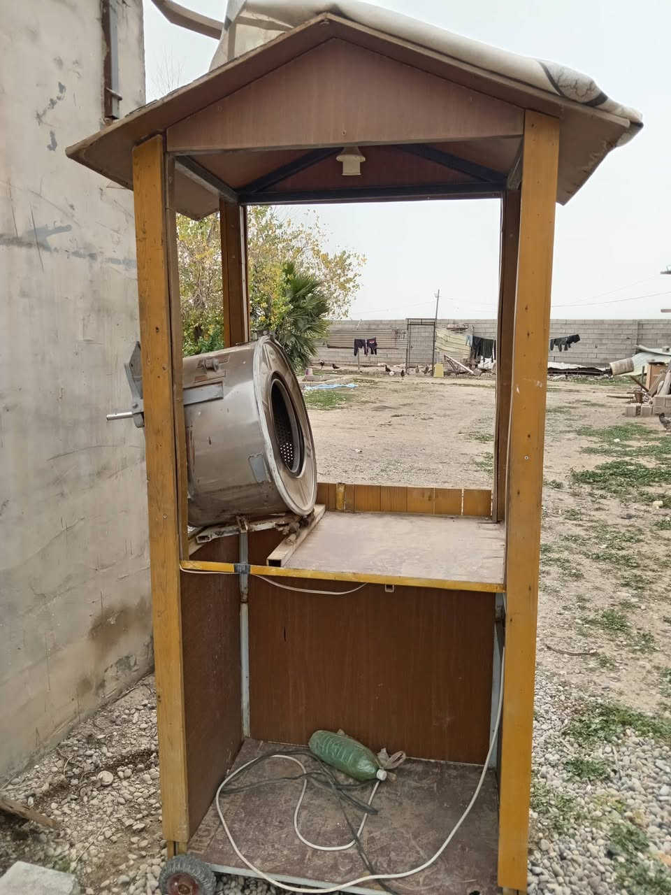 شوايه حب للبيع استفسار خاص او اتصال على الرقم ***********
