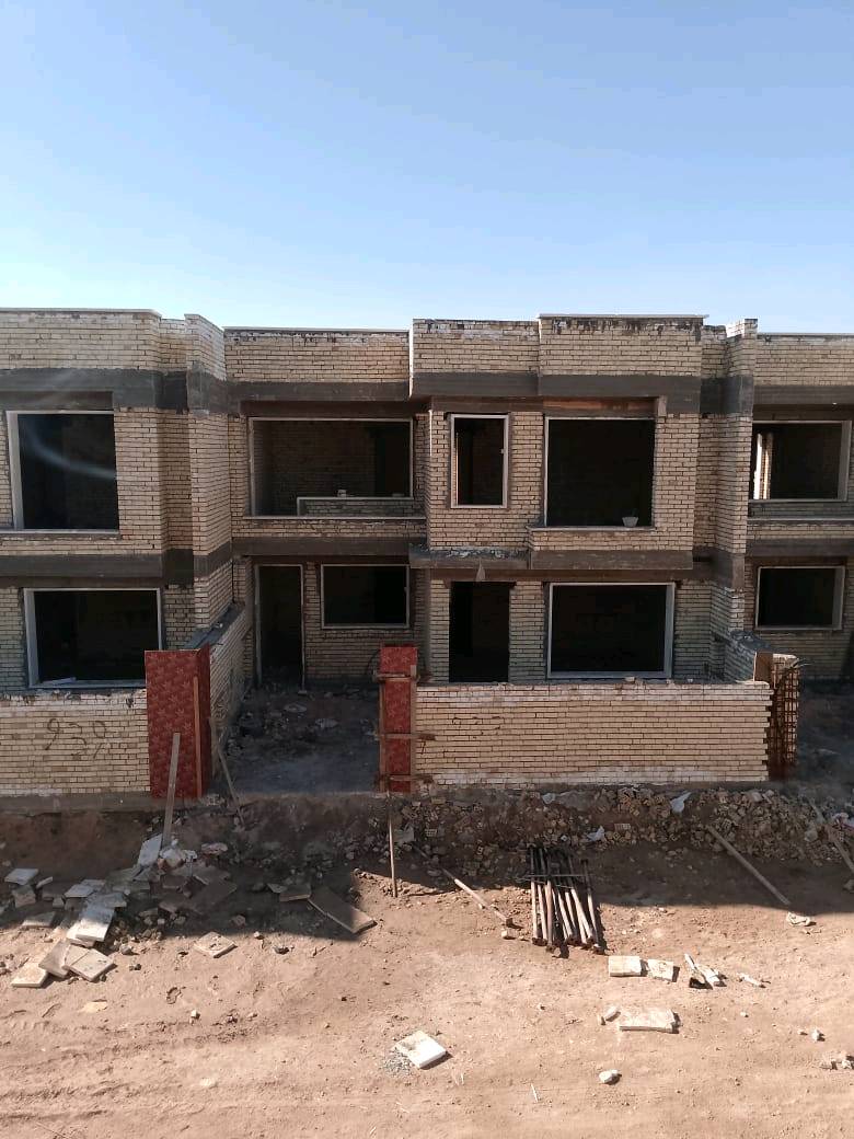 المسه الذهبيه للمقاولات العامه بناء هدم ترميم وبكوادر متخصصه وبااشراف هندسي وبااحدث الطرق الحديثه ذات الجوده ولمتانه نعمل بكل مصداقيه وشفافيه  ونعمل بنضام الاقصاد ايضآ ماعليك الى ان تتصل  ***********
