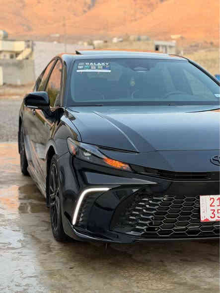 تۆیۆتا کامری ٢٠٢٥ هایبرێد ئێس ئی پڵەش بلاک ئیدیشن
مواسەفات سڵایت کوشن جڵد کوشن کارەبا شاشە گەورە ڕاداری خەتی جادە ڕاداری ئاوێنەکان ڕاداری ئیستۆپ و تەعدیل سورعە و ئەوتۆ هۆڵد و سێ مۆدی لێخوڕین و ئەوتۆ فوول و زۆر مواسەفاتیتر سەیارەکە ٦ مایل ڕۆیشتوە وەک سفر وایە دەعامی بۆ دەعامی بەشەرت یەک حەفتەیە کاتی شکاوە هیچ نوقسانی نیە بە شەرتی ڕەقەم شوێن ڕانیە 
سعر ٢٤٥$ و معامەلە
*********** 
بەس فرۆشتنە گۆڕینەوە ناکەم رانية
