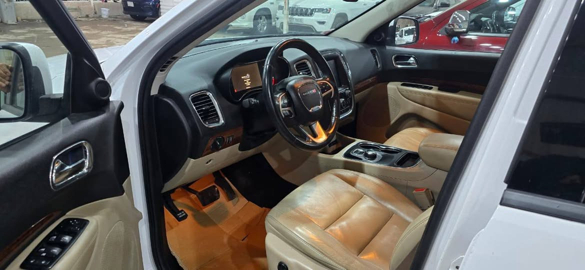 السلام عليكم دورنكو للبيع موديل 2015 اصل كتاب ظباط
دخول جديد حادثه جاملغ الامامي واحد  او قطعه وحده صبغ السعر خاص العنوان ذي قار 
***********
