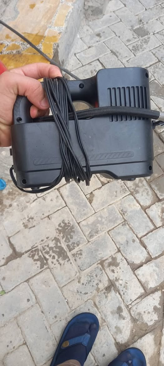 السلام عليكم  ماطور ما نفخ ما تايرات  البيع السعر 25 وبي مجال رقم الهاتف *********** العنوان مدينه الصدر
