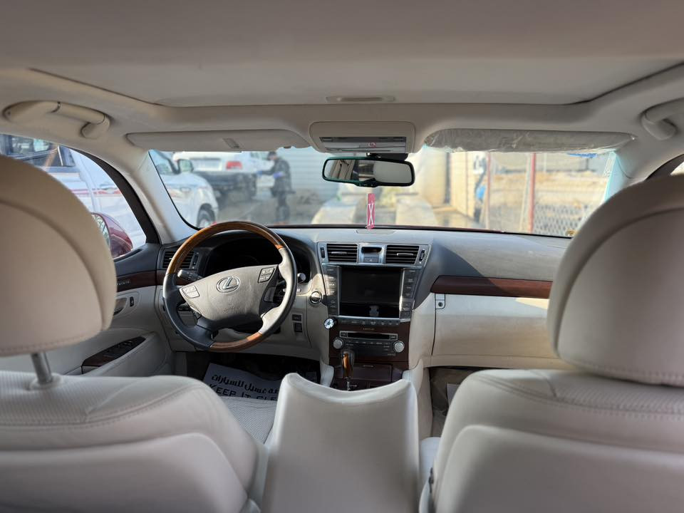 السلام عليكم
اعادة نشر بسبب الوعود الكاذبة
لكزز ٢٠١١ كفالة عامة من كص وفتح وسرقة السيارة وارد خليجي اعلى مواصفات باللكزز
•) بيبان شفط 
•) مساج 
•) تدفئة تبريد كشنات 
•) بصمة اربع بيبان 
•)بردات كهرباء 
•)فتحة
السيارة زيرو تراي ٢٥ السيارة جديدة بمعنى الكلمة ما ناقص بيهة شي

‭٠٧٨٥ ٦٦٦ ٤٩٩٤‬
