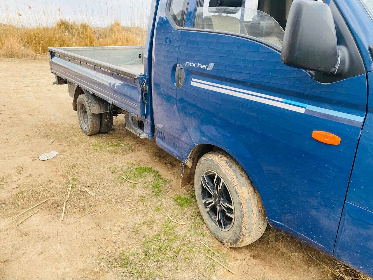 هيونداي بورتر موديل 2020 السياره جاهزه من كل شي محرك كير اكسل بالشرط سنويه صالحه لغاية 2027 للاستفادة الاتصال على الرقم *********** Singapore
