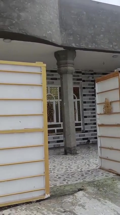 دار للبيع 🏠 مساحه 200 متر بناء نضيف واضح بالفيديو طابو زراعي سند 25 تحويل مباشر العنوان ابو غرق خلف المعهد عالشارع سنتر ينباع اقساط او نقدي اذا اقساط 80. بي مجال واذا نقدي 65 للاستفسار الاتصال 
***********
