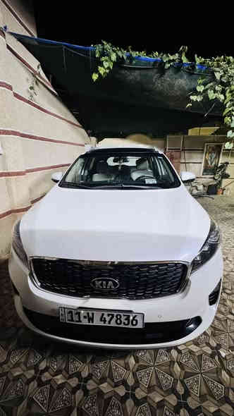 سورنتو 2018 لون ابيض صدفي 
وارد خليجي وكالة اعلى فئة بالسورنتو 

مرقم بغداد

اعلى مواصفات 1/1

كاميرا اصليه

فور ويل درايف

حساسات اماميه خلفيه

هاند بريك بصمه واتو هولد تراكشن

بانوراما- لد ابواب ترحيب مري اوتو

تحكم ستيرن كامل جهتين

6سلندر محرك3500

كير 8 نمر

باب خلفي كهرباء ذكي

تدفئة تبريد مقاعد اماميه

تدفئة مقاعد خلفيه 3قطع تبريد 

بردات خلفية 

شاشه اصليه ام الرام GPS 

جلد اصلي 

دبل كرسي كهرباء

لايت امامي متحرك زينون لد بك لايت لد دبل شباك

مكفوله من الضرر والصبغ ماعدى بارد موضح بسونار 

باقي المواصفات المعروفة

الاستفسار الاتصال برقم ***********
