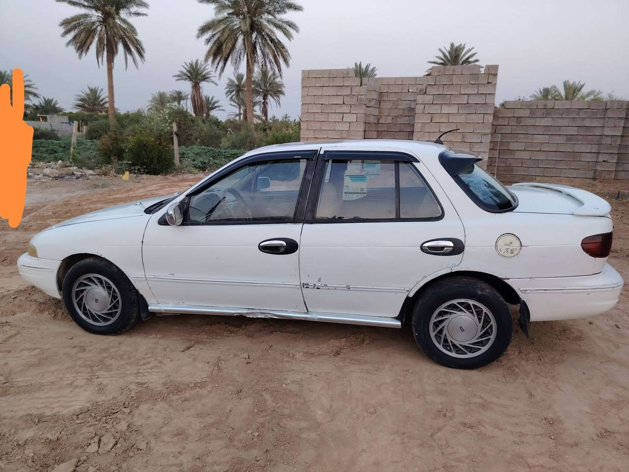 سلام عليكم من رخصه ابو الكروب 
كيا سيفيا موديل 94الرقم بغداد شرط التحويل 
1محرك فول يعني نشط ورزن وناعم فقط بي بدايه بخار الصبح ثواني ويكطع غيرها ماكو
2الكير عادي فول كفاله وشرط
3تبريد تدفئه فول
4كهربايات فول جام اربعه شغال اكتروني+كيج سرعه+كيج كيلو متر+كيج حماوه+كيج بانزين +لايت عالي ناصي بك لايت اشاير +تخم سماعات فول
5تخم تاير+صدر فول 
السياره بلاديه لا معجون ولا صبغ فقط بيها خياسات ب الهلالات والتريشه الجوه الباب باقي السياره مكفوله من ضربه ومن معجون دواخل السياره حلوه ومرتبه مابيها كل فطر ولا كسر والون بيجي الداخل شباب رحمه لهلكم الي متعجبه السياره لا يخابر وامسح المنشور واني جايك وب الاخر تغلغ تلفونك شراي اتصل وبيك خير وتشلع عيوني الاثنين مكان السياره صلاح الدين بلد قضاء الضلوعيه البوفراج ***********رقم الثاني ***********واني بالخدمه السعر 31وبيها مجال للشراي
