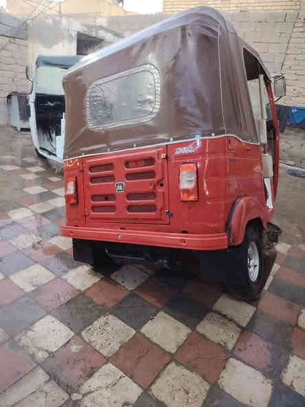 سلام عليكم. تكتك رقم وسنويه موديل 19 تكتك جاهزه مانقصه برغي سعره 4750 وبيه مجال حك الجيه عنوان كوت ***********
