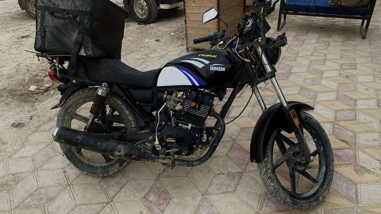 السلام وعليكم
دراجة هوندازة من شركة دايوان مكينة 200
مرقمة بغداد نكليزي مكينة مكفولة مناقصها ايشي غير الصفاحيات مراوس بدايوان او بوكسر مرقم مكاني بغداد *********** وهذا رقمي
بي واتساب
