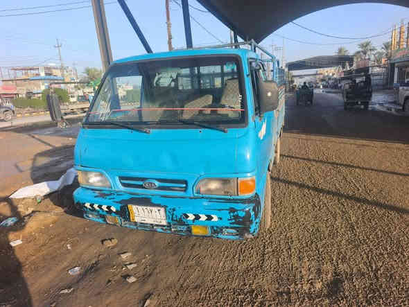 كيا حمل موديل 96 قمارة وربع رقم كربلاء بأسمنه مكاني بابل كير محرك حداديه خير من الله السياره جاهزه ونضيفه السعر 55 وبيه مجال للشراي ***********
