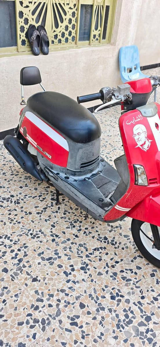 السلام عليكم دراجه بوليسي دراجه اي شيء نقص ما بيها دراجه جديده كل شيء شغال بها السعر مليون ومئه بيها مجال للشراي مكاني بصره زبير ***********
