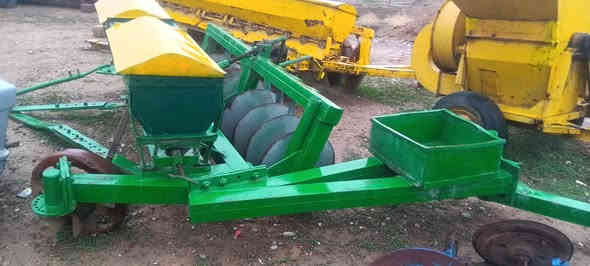 للبیع  دیسك 8صاج دبل شاصی صاج فرنسی سعری 1400مجال مکان قضاء بردرش قریب موصل ***********  *********** بی واتساب
