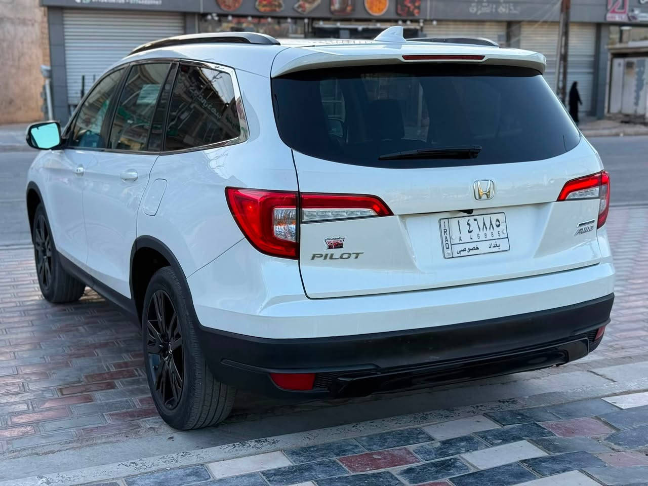 هوندا بايلوت 2022
رقم بغداد باسمي 
8 راكب  
6سلندر فول مواصفات 3500
كشنات كهرباء 
تحكم ميموري
تدفئة مقاعد 
رادار امامي خلفي جانبي 
سستم صوت سماعات 
تبريد مركزي 
فتحة سقف 
صندوق كهرباء 
لايت ليد زنون
 امامي خلفي +كشافات ليد 
عدادات ديجتل 
شفتات ستيرن 
كير دكم 
شحن لاسلكي 
شاشة حجم كبير +كاميرا ٣ وضعيات 
كاميرا امامية تحديد مسار وبعد بيهة مواصفات 
تصعيد تنزيل جام ريمونت 
شاشة حجم كبير فول اندرويد 
شفتات ستيرن 
حادثها بس جنطة 
للاستفسار ***********
***********

