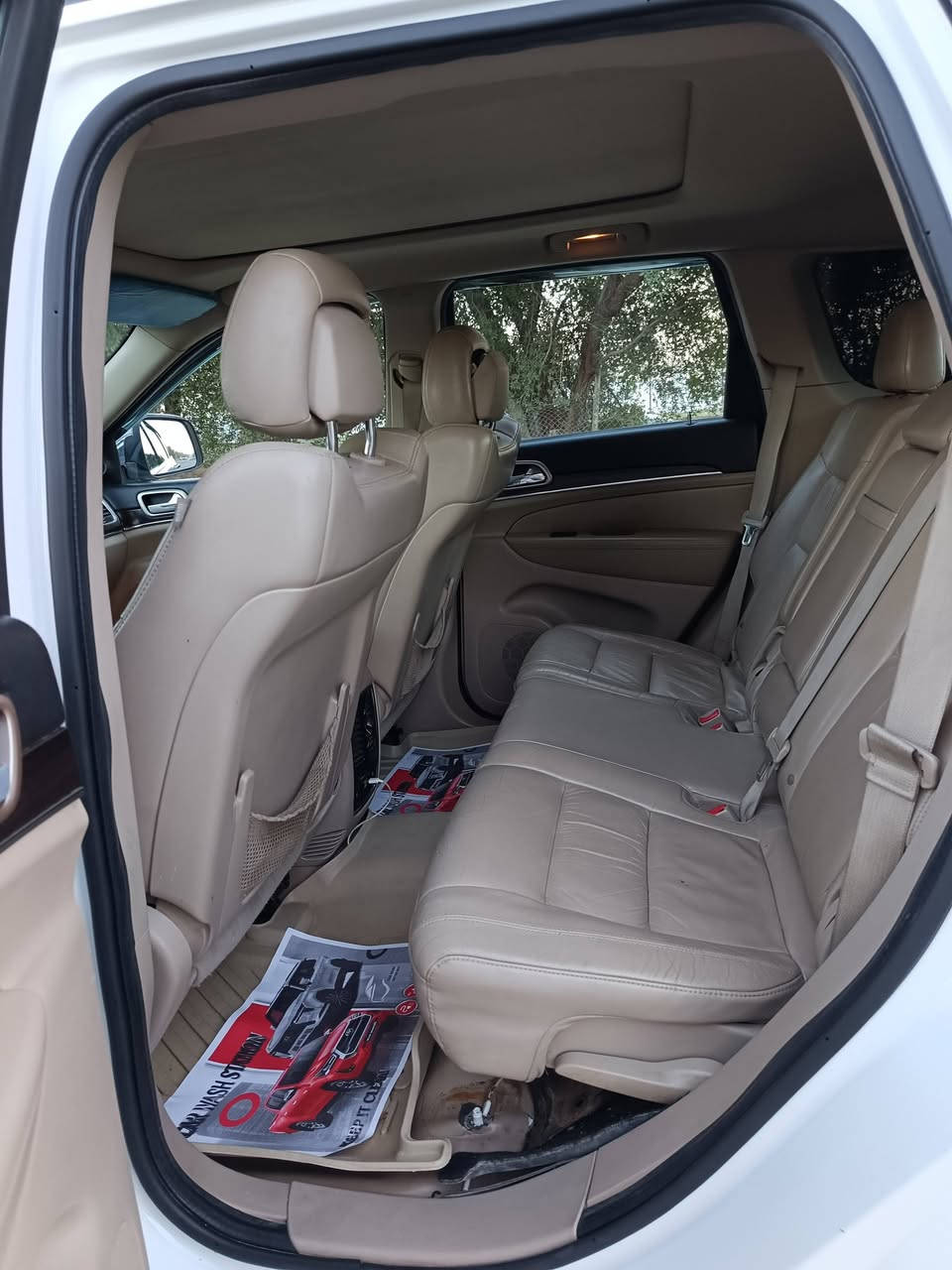 يا الله سلام عليكم سياره نوع جيب لاريدو موديل 2014خليجي لمتت فول مواصفات واحد عله  واحد اعله فاه بنرامه بصمه شاشه كامره حساسات امامي خلفي تحكم ستيرن جهتين شاير مري مري شفط منضومه كشاف زنون كشنات كهرباي جلد تبريد تدفاه كشنات رادرات امامي جانبي ستيرن كهرباي فول الاخير كفاله عامه كير مكينه حداديه تخم تاير تبريد كفاله من ضربه او تبديل او صبغ او بارد كفاله عامه العنوان السماوه الرميثه تحويل مباشر بسمي سنويه جديده اله غايه 2030السعر 248بيه مجال رقم الهاتف ***********تصال
