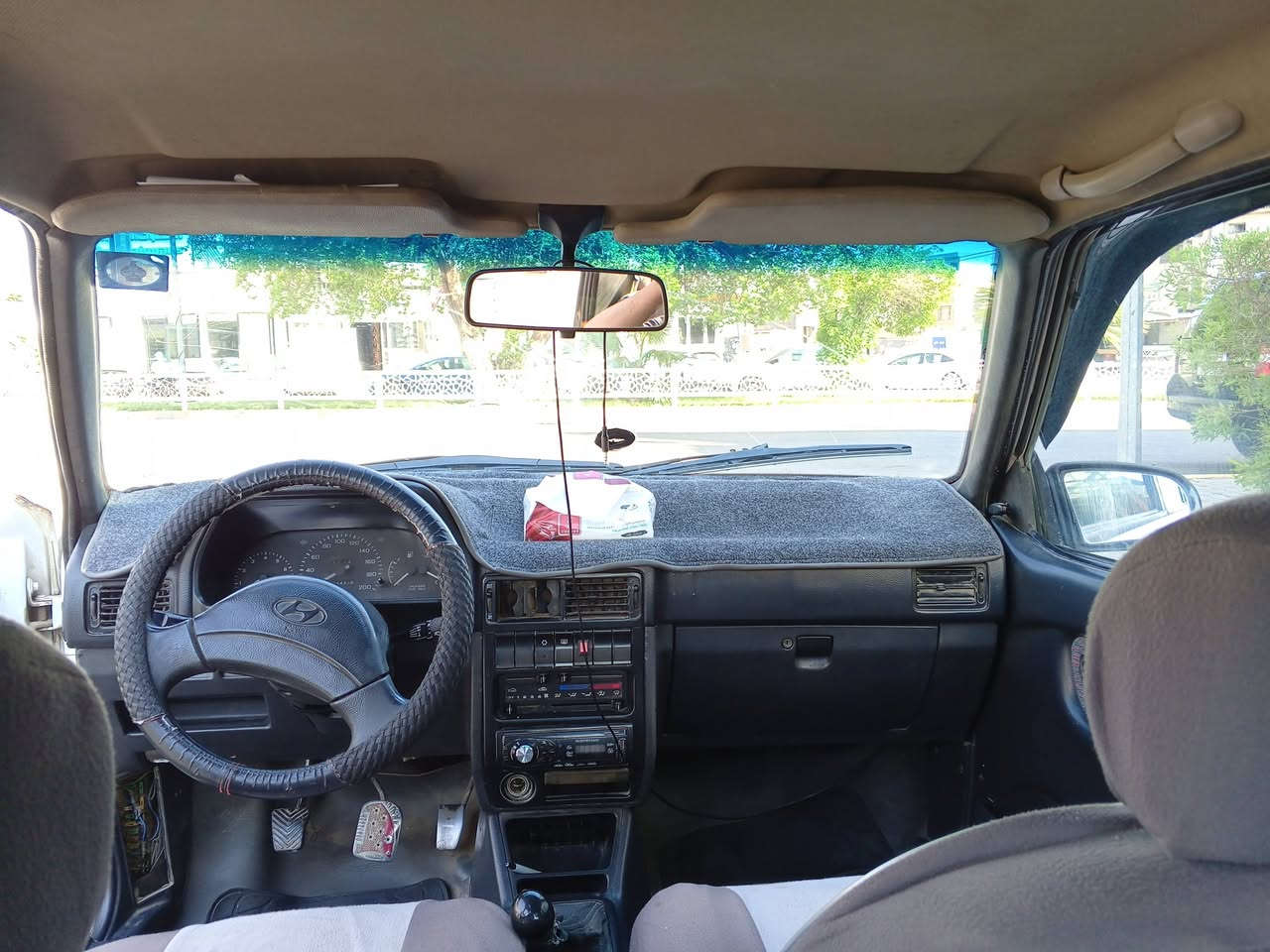 سلام عليكم هوندا اكسل موديل 1994
رقم ديالى شرط التحويل  رقم جديد وكيل اول اني 
السياره كلش نضيفه وكدام العين 
موجود دفتر بانزين بيها 
والسعر 23وبي مجال لطيبين 
العنوان /كركوك منطقه الصالحي  
نقصه فقط حداديه 
رقم الهاتف ***********
