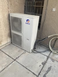 للبيع سبلت گري 3 طن بحاله جيده جداً السعر 700  07717782644 للاتصال وات...