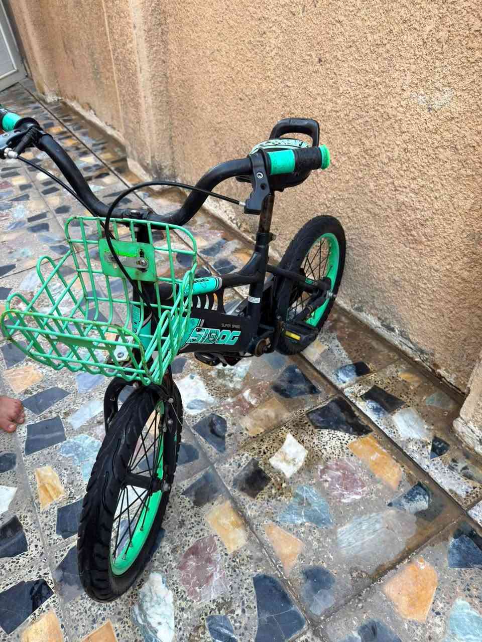 السلام عليكم 
متاح بايسكل ياباني حجم وسط مال اطفال فول نضافة 
السعر 30 التواصل خاص


**إذا كنت صاحب هذا الإعلان وتريد حذفه لأي سبب، رجاءا أرسل رسالة إلى الدعم الفني**