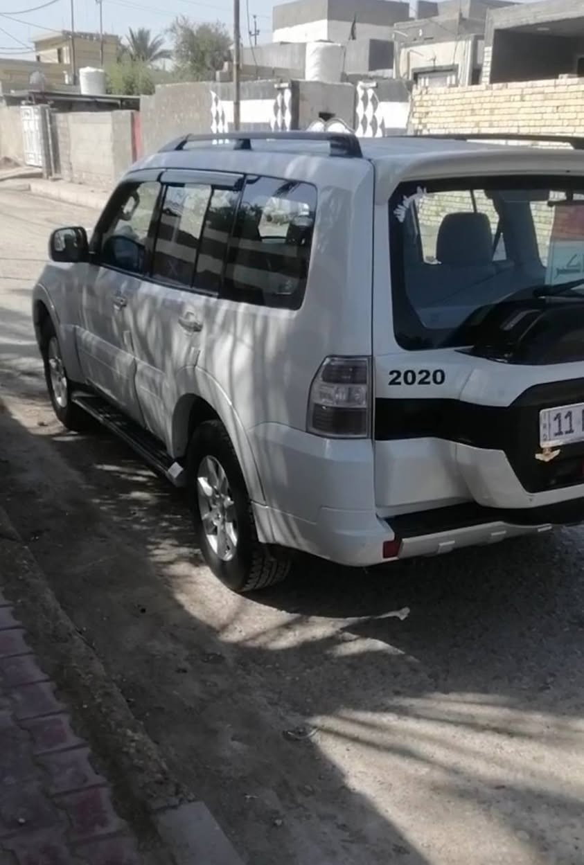 السلام عليكم
#للبيع باجيرو حبتور موديل 14 
رقم بغداد بسمي تحويل مباشر 
مكينه وكير كفاله 
حداديه حلوه نظيفه 
تبريد+تدفئه 
تخم تاير 
سياره كامله 
معروفه مواصفات الحبتور فول واحد على واحد 
السعر خاص 
مكاني واسط ناحيه الشحيميه 
***********
