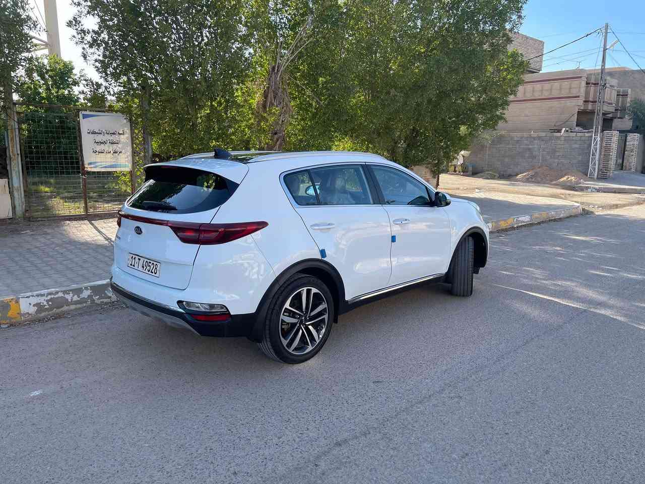 السلام عليكم للبيع سبورتج ٢٠١٩
رقم بغداد بسمي ماشيه ٧٣ ألف سبير مانازل 

سياره جديده من الدوام للبيت مواصفات فول للخير جيتي 

لاين ***********
