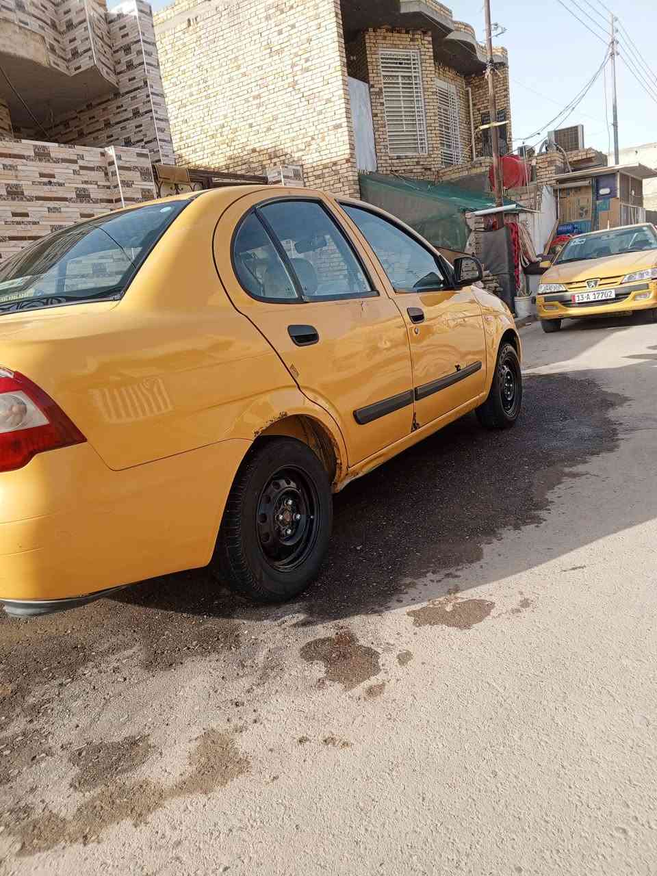 سلام عليكم طيبه 2016 مكفوله من ضربه وتبديل مصفره هيئه وغرامات الرقم نكليزي السنويه لغايه سنه 2030 مكينه بيهه فقط بخار والكير بس الأول يفلط بقيه النمر مابيهن شي تبريد وكهربائات كلهن شغالات تخم تاير سياره جاهزه من كلشي * الحداديه جديده السعر 38 وبيهه مجال 
***********
