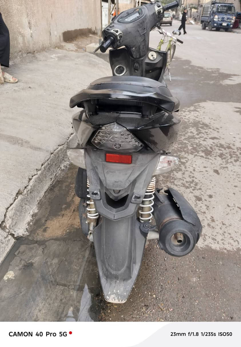 سلام عليكم  دراجه جي تي ار  موديل 12دراجه نضيفه رمبه بنهايت شهر9 منزلهت دراجه امانت الله ما اطلع بيها من البيت للمعهد درجه اذا محطوط عليها سبانه عده الدهن مرجوعه تفويل كله محسن اورقاها كامله مكاني بغداد الشعب ***********
سعر مليون و100وبيها مجال حك الجيه دراجه منزلها ب مليون و350
