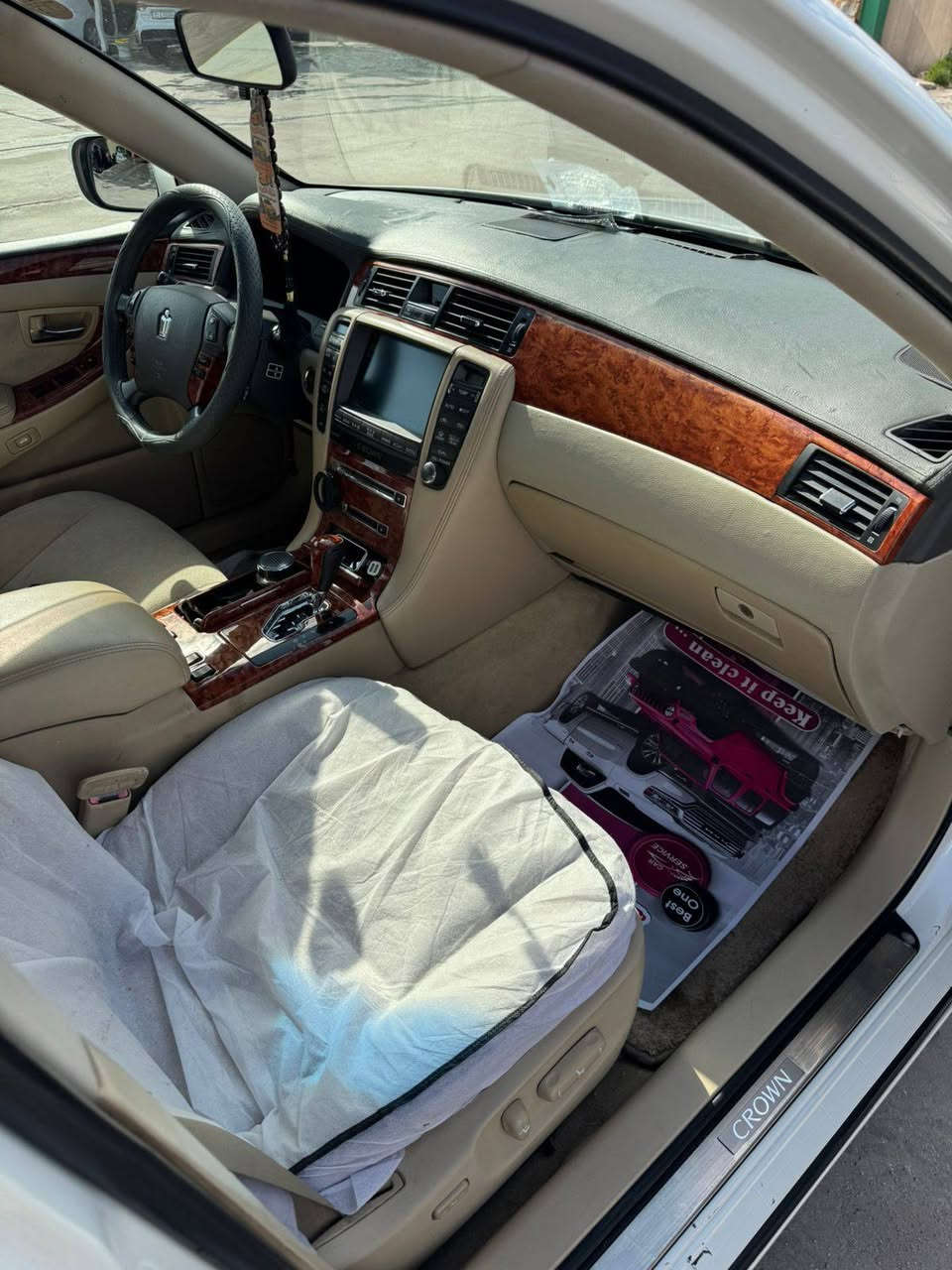 سلام عليكم البيع شاهينه كفاله من الكص والسرقه وانتر بول سياره حلوه جديده سعر 85بي مجال كليل ***********
