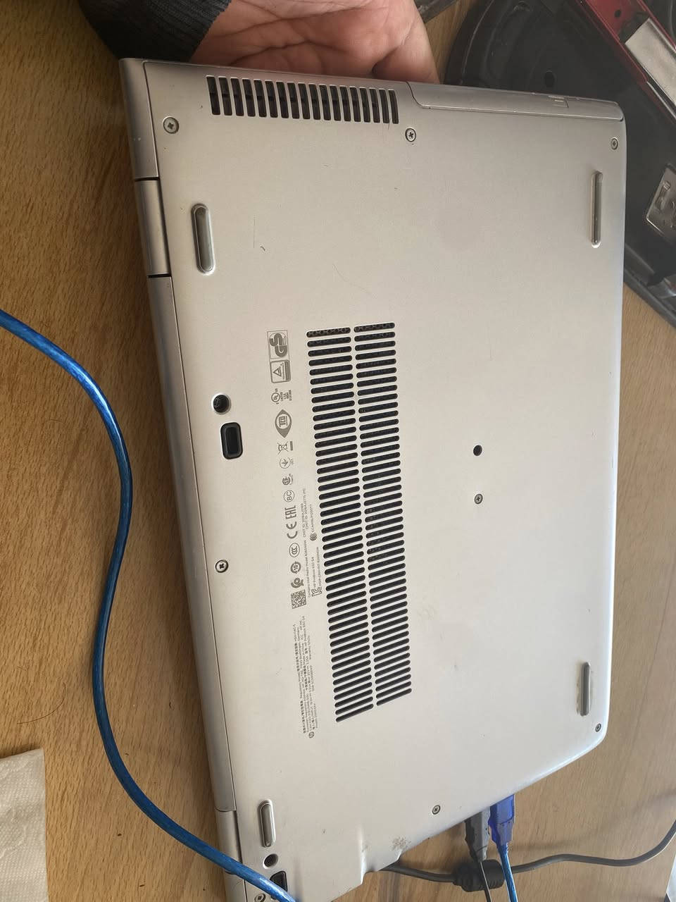 لابتوب hb pro book 650 G5    Core i5
لمس  سلاسه وبصمة لابتوب نضيف شغال يشغل كافه العاي بيس وgta وهواي برامج تصميم سبب البيع اريد اخذ احدث صار سنه من اخذته واغلب شغلي بي مكتبي لانو عندي مكتبه  450 وبي مجال + متعرف بيهن ماكو داعي تخرب رزق  عالم ... مكاني غالبيه سيف سعد


**إذا كنت صاحب هذا الإعلان وتريد حذفه لأي سبب، رجاءا أرسل رسالة إلى الدعم الفني**