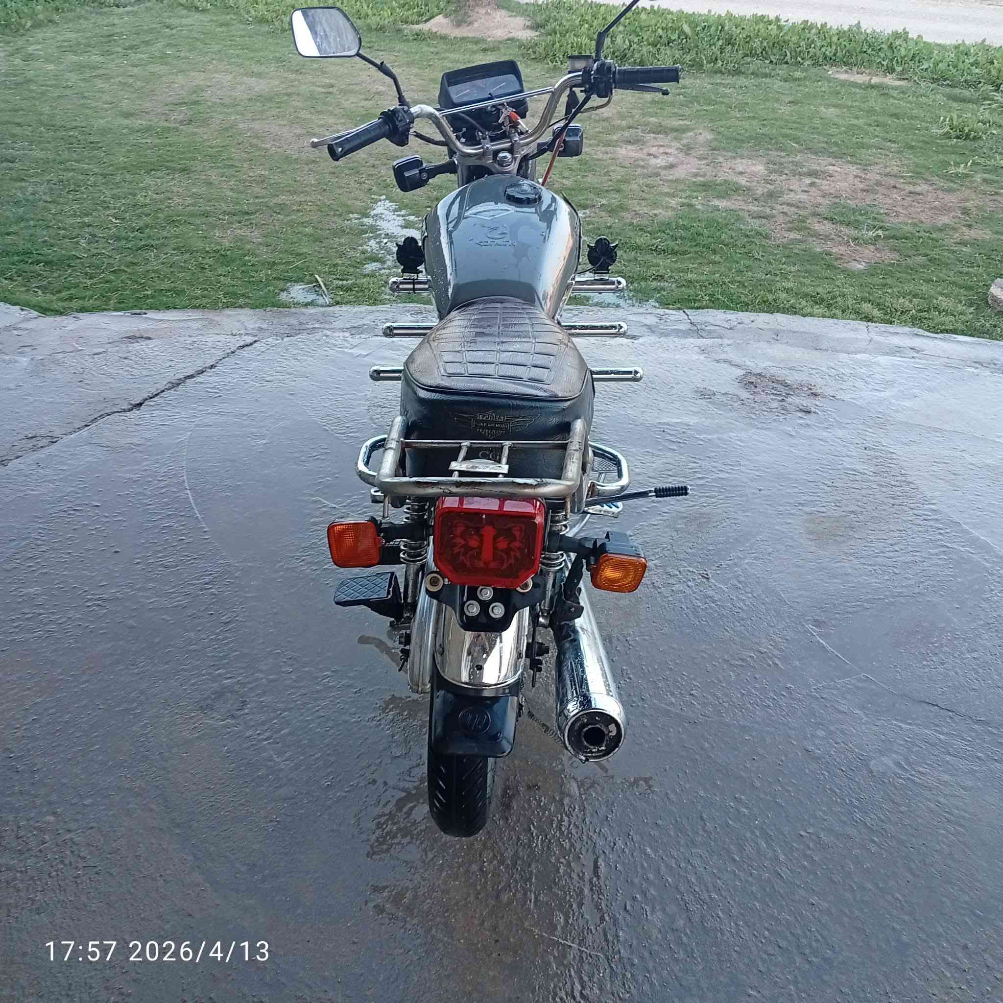 سلام عليكم درجة لبيع موديل 21نضيفه السعر550بيه مجال مكانه الرمادي جويبه رقم ***********
