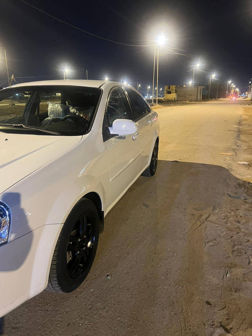 للبيع اوبتره 2011 سياره جاهزه علا اخر حبايه مكينه وكير جدد حداديه كلها جديده توه مسويها تخم تايره تبريد شغال مكفوله من الضربه والعيب الشرعي تحويل ثاني يوم السعر 73 وبيها مجال قليل 
***********
