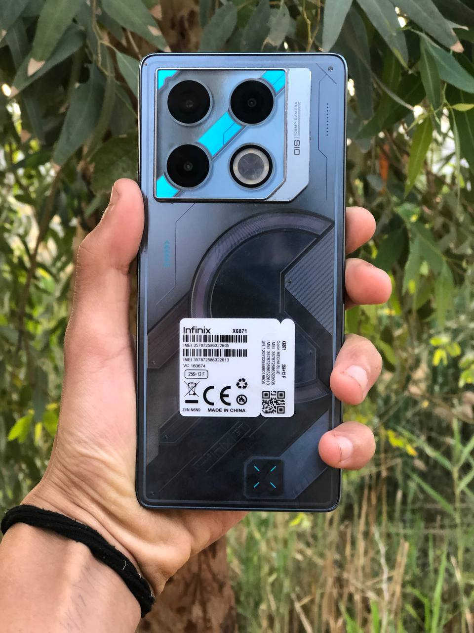 سلام عليكم جيتي 20برو  مروس بيفون من 11ولي فوك يشغل 120فريم بال بوبجي بس بي شويه فطر بشاشه ميثر


**إذا كنت صاحب هذا الإعلان وتريد حذفه لأي سبب، رجاءا أرسل رسالة إلى الدعم الفني**