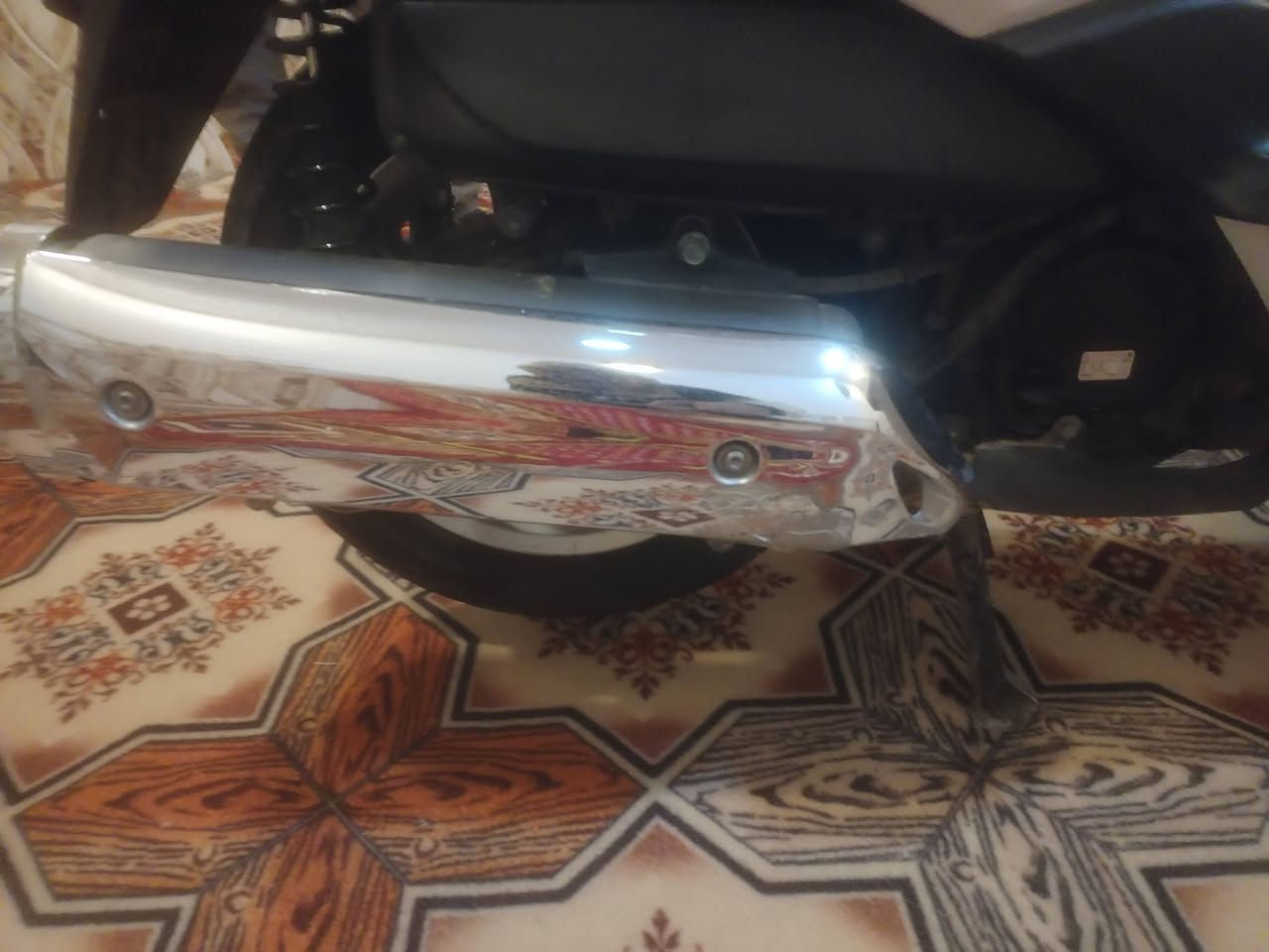 فورزه صفر 10 جديد حييل مال حاويه فول موصفات جاهزة من كل النواحي الدرجه جديد معنه مال رنبه ماعوزه الف حيل جديد احلى من الصور السعر 13ونص الاتصال علا ***********  منفيسل كامل
