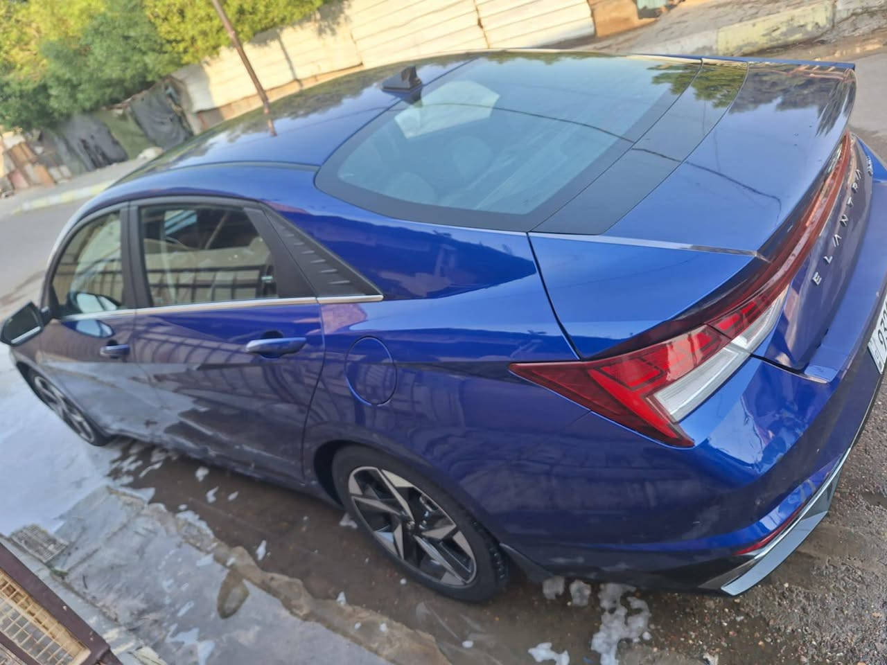 سلام عليكم
النترا 2023 وارد امريكي 
فول مواصفات للاخير 1/1
ماشيه 60 الف
مكينة 2000  دوش 
بصمه 
فتحه سقف
حساس امامي خلفي 
5 ويل كب 
سيارة جديده
السعر 150 ورقه
مكاني البلديات رقم صاحب السياره ***********
