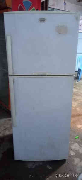 يا الله سلام عليكم  اني مصلح ثلاجات ومجمدات  عندي ذني  ثلاجتين لك  سامسونك  وكريازي  حجم كبير  عنوان بابل *********** حلة
