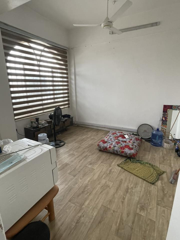 عيادة شبه جديده
(لعدم التفرغ والانشغال بالدراسات)
تباع بدون المكان
فقط الاثاث والاجهزه
تباع كامله رجاءاً
المكان مدينة الصدر

كرسي الاسنان gladent
جهاز تبييض
جهاز لايت كيور
سكر خارجي صغير
كمبريسر
تورباين ٢
هاند بيس ٢
اوتوكليف كلاس B runeys مع مقطرة
اكس راي بورتابل + سنسر (runyes)
ثلاجة صغيره مع ups
سبلت انفيرتر ١ طن توسوت عدد ٢
مبردات عدد ٢
مسطبة انتظار عدد ٢
براد ماء
كاونتر مع سنك قطعه ارضيه ومعلق
ميز مع كراسي
بنكات سقفيه باناسونك عدد ٣
ابكس لوكيتر eighteeth
سيت قلع كامل
مواد عياده كاملة (حشوات وفايلات وغيرها)
ملحقات (سماعات سقف واناره وملحقات اخرى)
ميز تلفزيون
قطعه ضوئية خارجيه (٢ *١) متر
قطعة ضوئية صغيرة (١*١) متر
سخان ماء صغير
تانكي ماء صغير

السعر ١٠ مليون قابل للتفاوض
للتواصل واتساب
***********
