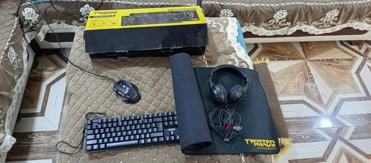 سيت كامل ماوس وكيبورد وماوس باد وسماعه
كامل سعره 55 الف بي مجال بسيط مكاني كركوك حي العسكري


**إذا كنت صاحب هذا الإعلان وتريد حذفه لأي سبب، رجاءا أرسل رسالة إلى الدعم الفني**