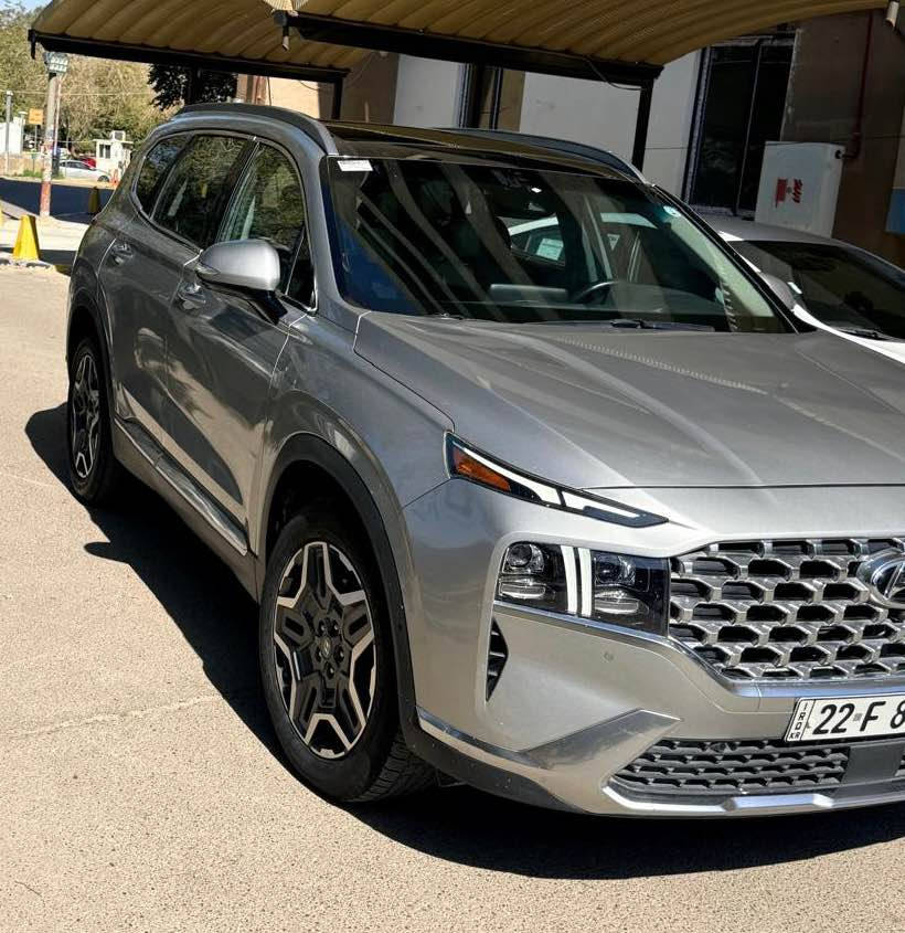 السلام عليكم سنتافي 2021  فول الفول 

رقم اربيل الدولي الجديد   

محرك 4 سلندر 2500 تنفس طبيعي المرغوب 

باسمي تحويل مباشر سنويه وهزه جديييده 

حادثها :- فقط جاملغ خلفي والمسطره مال قبغ جنطه

السياره ماشيه :- 43 mi 

السعر 215 وبي مجال بسيط 

المواصفات :-
 

1- مفتاح ذكي بصمة + التشغيل عن بعد

2- نظام اوتو بارك

3- كير بنظام الازار المنفصلة الاصدار الجديد ( بيانو)

3- كير ماوس ثانوي لأوضاع القيادة / Drive Mode 

‏Comfort - Smart - Sport 

4- فتحه سقف بانوراما على طول السياره 

5- هاند بريك بصمة 

‏7 - Auto Hold  أوتو هولد

8- خاصية ISOFIX   ايزو فكس قفل الاطفال

9- نظام مانع الانزلاق

10 - نظام نزول المنحدرات.

11 - نظام اطفاء المحرك (A) ذاتيا في الازدحامات لتوفير الوقود

12- شاشة تدعم Apple Car play و Android وبلوتوث مدمج والأوامر الصوتية

14- الشاشة الوسطية حجم كبير 12 انج مع دعم الملاحة بالخرائط GPS وبوصلة للاتجاهات

16-  مخارج شحن USB وتشغيل الميديا

17- منافذ للطاقة كهرباء 12فولت ومنفذ 110 فولت

20- المقاعد الامامية كهرباء + تبريد + تدفئة

21- حساسات ضغط الاطارات 

22- حساسات أمامية / جانبية /خلفية

23-  كامرة اضافية لتقنية منع الخروج عن المسار

24- ميزة التوقف الذاتي للمركبة منعا للاصطدام عند القيادة او الرجوع

25-  المركبة تعيد نفسها للمسار الصحيح عند عدم الانتباه

26- لايت زينون رباعي العدسات بتقنية High Beam الانارة الذكية + LED  نهاري 

28- خاصية دعم الكاميرات عند تشغيل الإشارة الجانبية لرؤية الزوايا العمياء

31- مرآة داخلية بخاصية التعتيم الذاتي 

32- سستم صوت هارمن كاردن 10 سماعات محيطية مع دمام وتويترز 

33-  نظام القيادة الذاتي الذكي في الشوارع المخططة 

34- مثبت السرعة Cruise وميزة التباعد عن المركبات

37- قفل الابواب والنوافذ / خاصية عدم العبث للاطفال

38- القفل المركزي للابواب وعدم الفتح عند مرور مركبة بشكل قريب من السيارة 

39- مقعد السائق خاصية الخزن وميزة الخروج المريح عند الاطفاء

40- ماسحة خلفية حساس /  تشغيل تلقائي عند المطر

45- شفتات رياضية بالمقود

46-  التبريد والتدفئة تحكم شاشة وتحكم يدوي ايضا

49- قبضات أبواب ألمنيوم مع خاصية الانارة ليلا

50- حساس لمس ابواب لفتح وغلق باب السائق والراكب

51- ماسحات امامية حساس / تشغيل تلقائي وسرعة حسب غزارة المطر

52- تبريد امامي خلفي مناخ منفصل 

عنوان السيارة بغداد الصليخ 

للاستفسار :- مكان السياره بغداد الصليخ *********** بغداد, العراق
