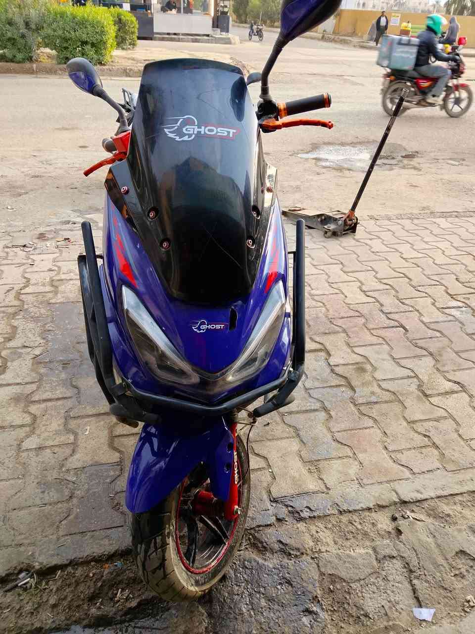 دراجة سترونك للبيع موديل ٢٠٢٥ ابلادية كلها شغاله اني مكلف بالنشر رقم صاحبها *********** اتصل وتدلل
