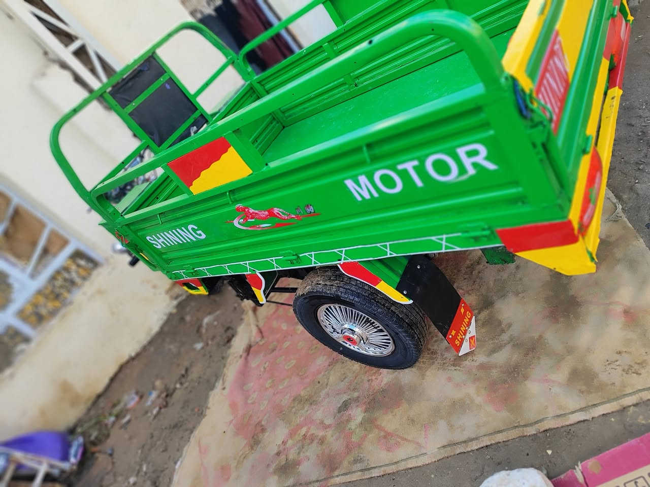 البيع جمره موديل 20 مكينه خير من الله شاصي كفاله ستوته احلئ من لصوره لسعر مليون و 850 وبيهاا مجال قليل *********** تصل وبيك خير ودلل
