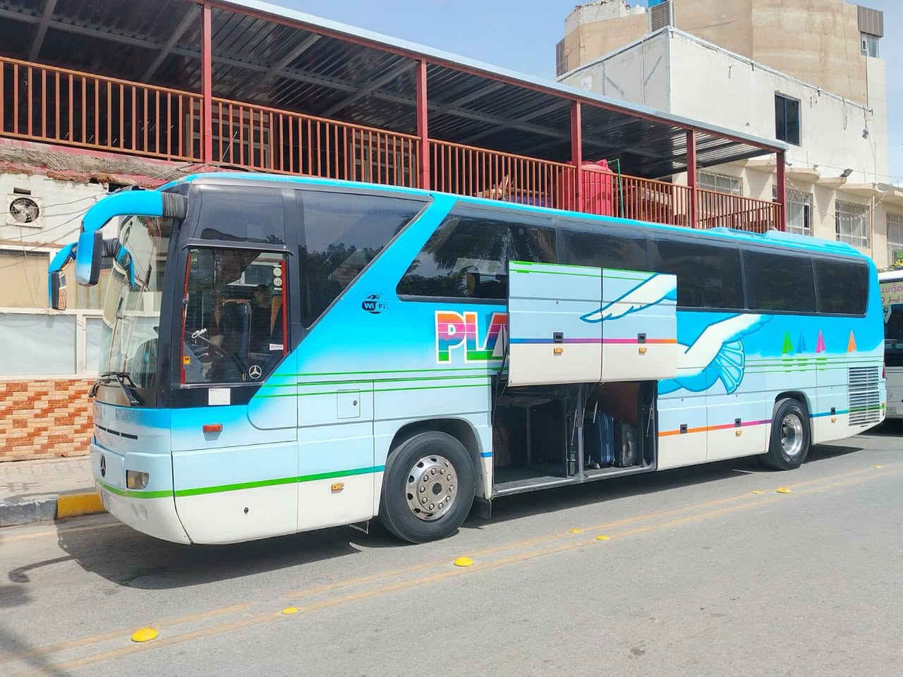 السلام عليكم
باص 350 للبيع 
54 نفر السيارة أصولية وبأسمي
للاستفسار الاتصال :  ‏
‏‪***********‬‏
