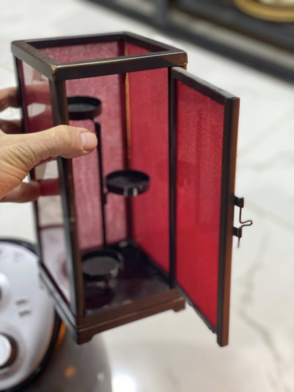 حتى اصغر لمسة تظيف جمال للمكان..🎉
مع(الاصلي) يكون انفرادك باشيائك سحر
والنظر اليها بأبتسامة يملائها حب الامتلاك.
يوجد توصيل داخل وخارج الانبار🛵🛵🚀


**إذا كنت صاحب هذا الإعلان وتريد حذفه لأي سبب، رجاءا أرسل رسالة إلى الدعم الفني**