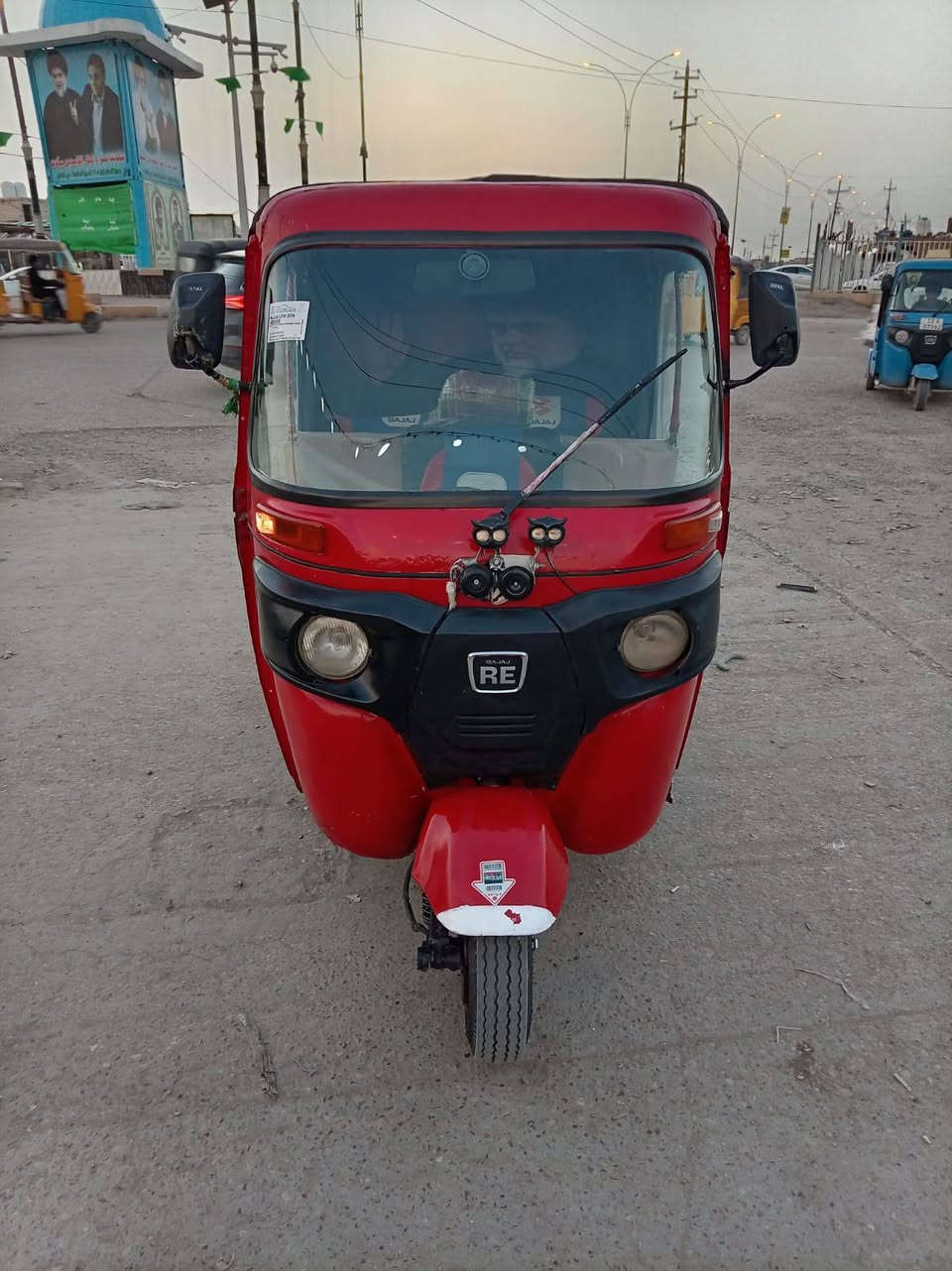 السلام عليكم اخوان تكتك الموديل 18 اوراقه شاكر جديدات العنوان ميسان السعر 3800 وبيه مجال حق الجيه وشراي يتصل ويدلل***********
