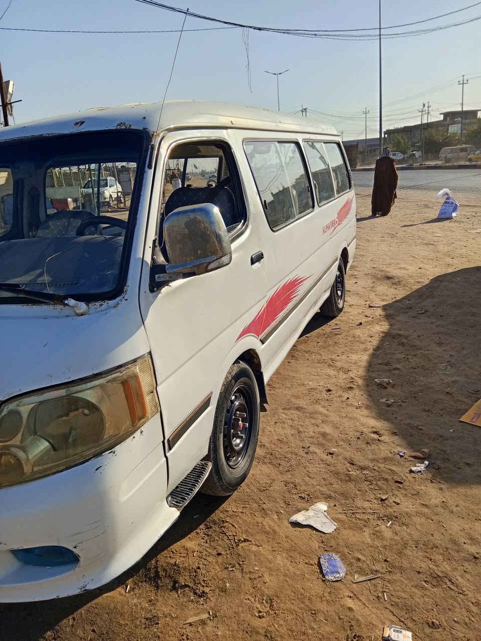 فتون موديل 10 كير ومكينه ونجي رقم بغداد انكليزي رقم شاصي واضح سنويه لل 30 مامطلوبه ولا ربع السياره بسمي السعر 50 وبيها مجال ***********
