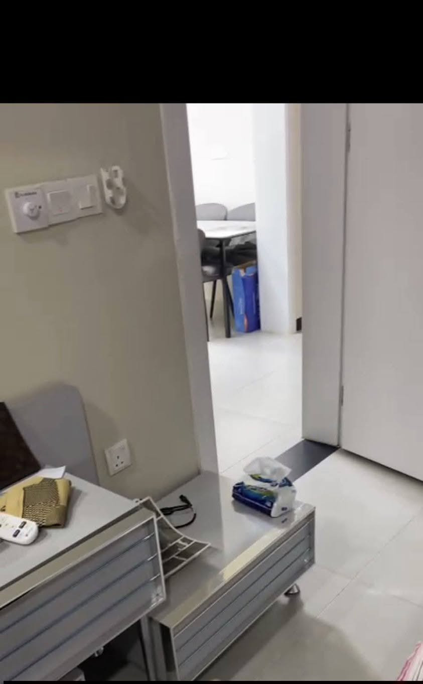 السلام عليكم غرفه تركيه للبيع 7قطع
العنوان بغداد البياع حي الرساله الاولى قرب مدينه العاب السيدية 
سعر 500
‏‪***********‬‏
